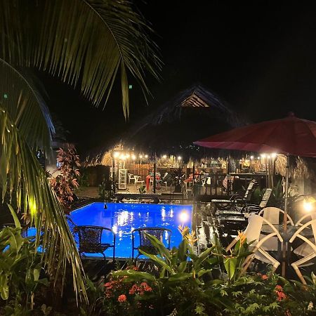 Kaluta Hostel Palomino Ngoại thất bức ảnh
