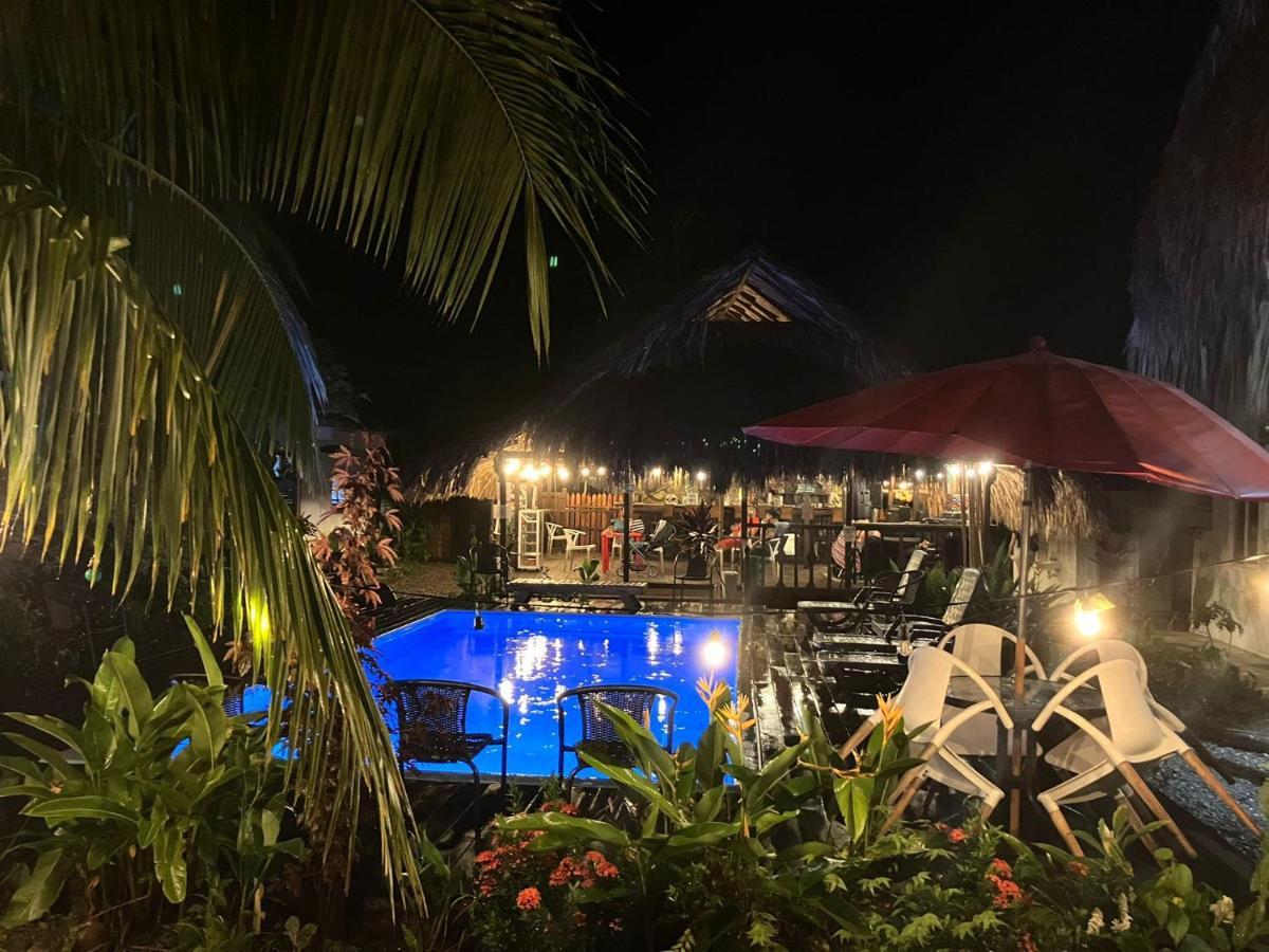 Kaluta Hostel Palomino Ngoại thất bức ảnh