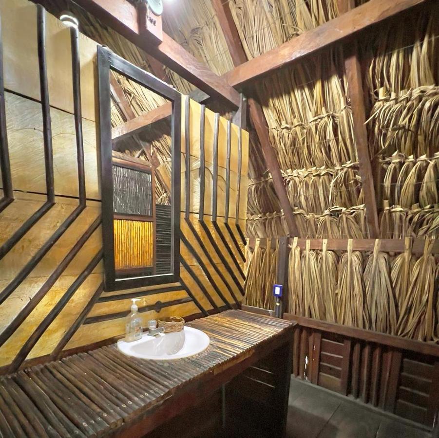 Kaluta Hostel Palomino Ngoại thất bức ảnh